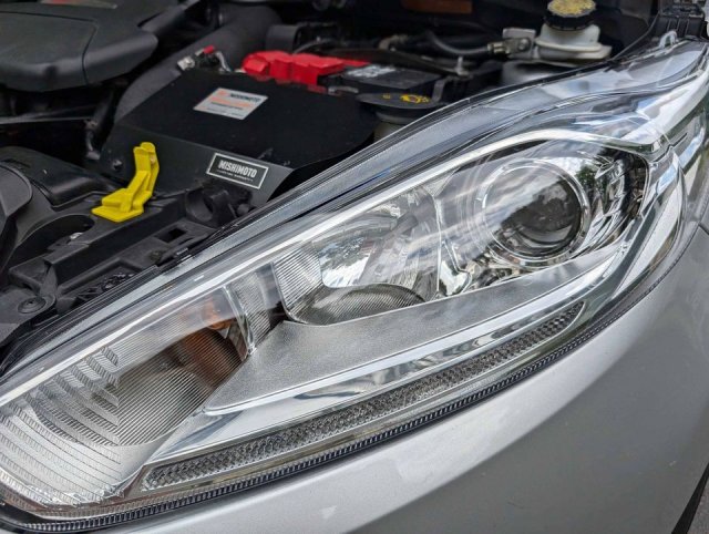 10 Headlight.jpg