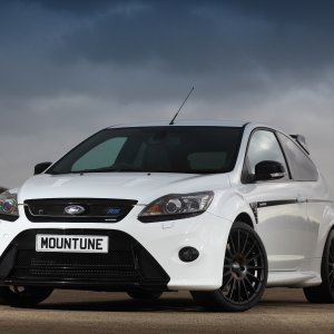 2010-mountune-focus-rs-03.jpg