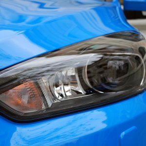 2016-ford-focus-rs-fd-detail-01-11.jpg