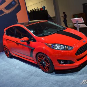 3dCarbon-Fiesta-ST-01.jpg