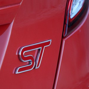 14-2014-ford-fiesta-st-fd.jpg