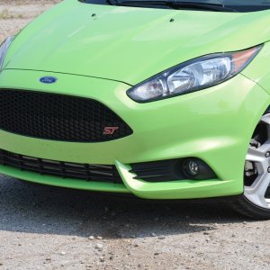 2014-ford-fiesta-st-04-1.jpg