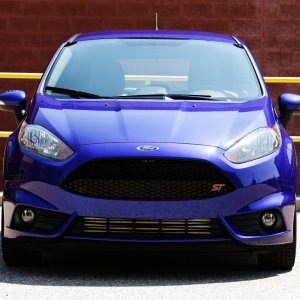 2014-ford-fiesta-st-front.jpg