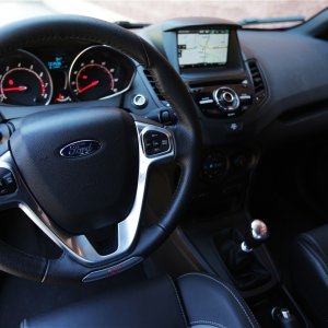 2014-ford-fiesta-st-front-interior.jpg