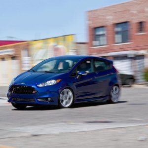 2014-ford-fiesta-st-photo-602613-s-1280x782.jpg