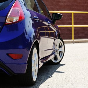 2014-ford-fiesta-st-side-view.jpg