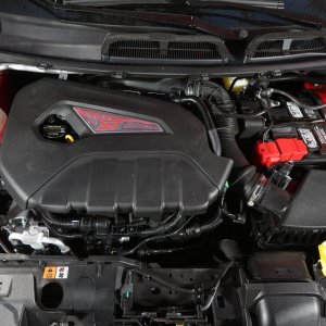 2014-ford-fiesta-st-turbocharged-16-liter-inline-4-engine-photo-607375-s-1280x782.jpg