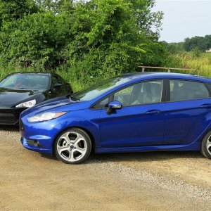 2014-ford-fiesta-st-with-scion-fr-s-06.jpg