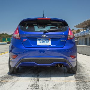 2015-ford-fiesta-st-rear-end.jpg