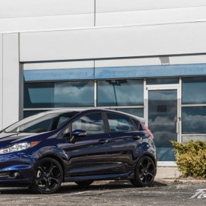 2016-Ford-Fiesta-ST-112-876x535.jpg