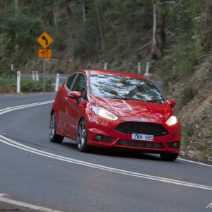 Ford-Fiesta-ST-13.jpg