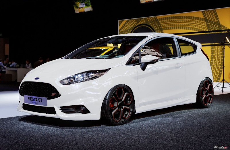 Ford fiesta st white alloys #8